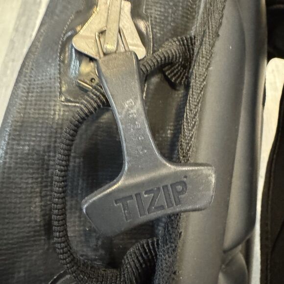 Ortlieb Cor13 Backpack Orange Black Biking Waterproof TPZIP 13L Hydration 700g - Picture 4 of 8